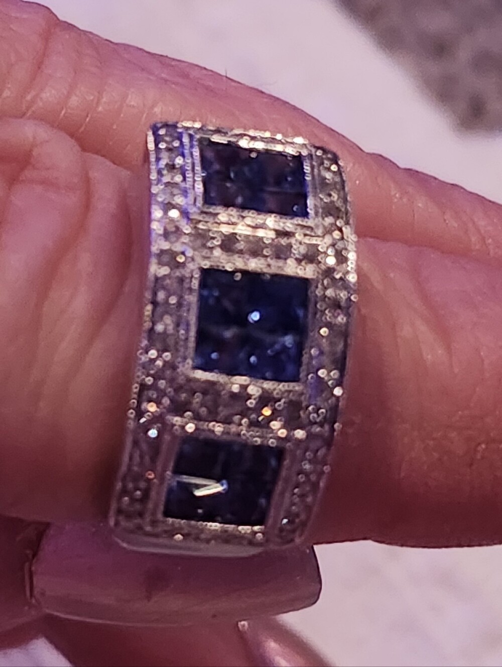 Elegant Diamond Band Ring with 12 Square Saphire Gemstones